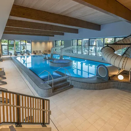 3 Bedroom Stunning In Lembruch-duemmer Holiday home