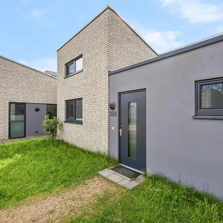3 Bedroom Stunning In Lembruch-duemmer Holiday home *